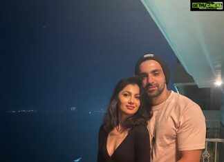 Sriti Jha Instagram - Always my ayaan Tujhse pyaar karna wajib bhi hai aur asaan bhi. Tu dil hai mera momo!!! Love you a lot @arjitaneja Happy birthday ... jaldi wapas aaja 😭🤗
