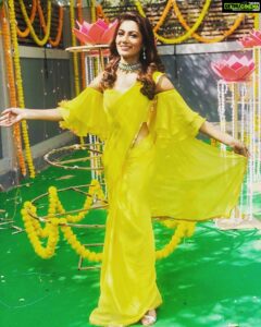 Sriti Jha Instagram - indulged to pose by @sunainika_chib😘 Styled by @anusoru ❤️ Hair by @shabanaazimshaikh❤️