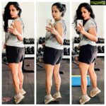 Sriya Reddy Instagram – Life is too short to skip #legday #getitdone