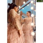 Sriya Reddy Instagram - 👗 @arpitamehtaofficial hair @rachelstylesmith 📸 @rachelstylesmith