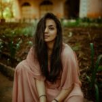 Sruthi Hariharan Instagram – Shot by : @vivek_photography
@vivek_gowda_blinkfilms 
Make up : @shivugowda2011 
Assisted by : @ekiran00007