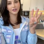 Sunny Leone Instagram – 50 million !!! I love you all 😍😘

The 5 most requested Qs !!! Here we go !!! Part – 3
Xoxoxo