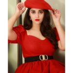 Surabhi Instagram - There is a shade of Red for every woman- Audrey Hepburn 🌹 Styled by @reshma_stylist Wearing this gorgeous Dress by @naomibyneehabhumana Belt & Hat @hm 📸 @thescienceofphoto #surbhi #surofficial #surabhi