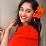 Surabhi Instagram - Dreaming of tropics from #homesafehome 🌹🌸