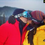 Surveen Chawla Instagram – Kiss karte hue Glasses beech mein aate hain kya??? ….सही जवाब!!! @akshaythakker 👩‍❤️‍💋‍👨❤️🤣 . . . . 
 @jktourismofficial #gulmarg #kashmir  #mesmerizing #paradise #beauty #breathtaking #sun #clearskies #snow #mountains #beautifulindia #holiday #vacation #mountainlife #mountaingirl #mountainview #mountaingirlatheart #mountainstories #mountainlove #mountains #jannat #merabharat #romance # romanticgetaway kiss #kissoflove #helmetnahintohglassessahi #love #life #romantic #romanceintheair Highest Gondola in the World, Gulmarg Kashmir