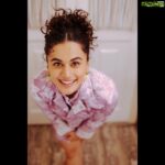 Taapsee Pannu Instagram – Lilliputing in the world of @sardarsinghvirk