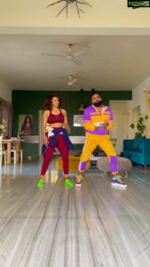 Tejaswi Madivada Instagram - Entered 2022 with my yaar @madninja_mahi 

@dhvanibhanushali22 
@shaziasamji 
@piyush_bhagat #dance #dancers
