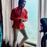 Thakur Anoop Singh Instagram – Looking outside the window is an ocean of dreams that remain in my eyes to be conquered! 🌈 🌊 🌟