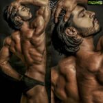 Thakur Anoop Singh Instagram - One of my most favourite shots till date! #Thakuranoopsingh #Throwback to Mr World Days!