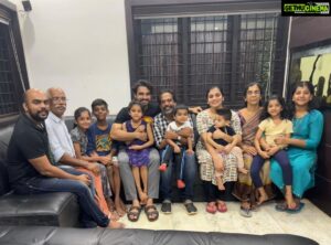 Tovino Thomas Instagram - Meanwhile in a parallel world Shibu visiting Jaison’s family!!! @guru_somasundaram