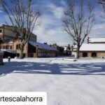 Usha Jadhav Instagram - #Repost @alexcortescalahorra ・・・ 🌨️🌁📸Muy bonito todooo pero...a ver quién te descongela #Filomena Con @jadhavusha #Snow #sinfiltrossevivemejor #nieve #nievemadrid #pandemia #cineespañol #wtf2020 #wtf2021 #ushajadhav #alejandrocortes #ınstagood Madrid, Spain