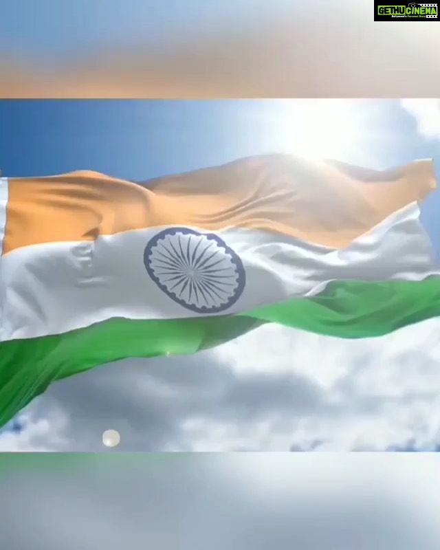 Usha Jadhav Instagram - #Happy 75 Independence Day🇮🇳🇮🇳 On the occasion of Independence Day, I am sharing a song sung by my sister @_ranjanamaneofficial_ #karma #kavitakrishnamurthy #Repost @_ranjanamaneofficial_ with @make_repost ・・・ #jaihind #independenceday #india Spain