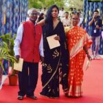 Usha Jadhav Instagram - My parents on the red carpet of the 50th International Film Festival of India, Goa 2019 @iffigoa #iffi #silverjubilee #silverpeacock #bestactress #internationalcompetition . #parents #family #instagram #instagood #alfombraroja #memories #goa Platja de la Pineda