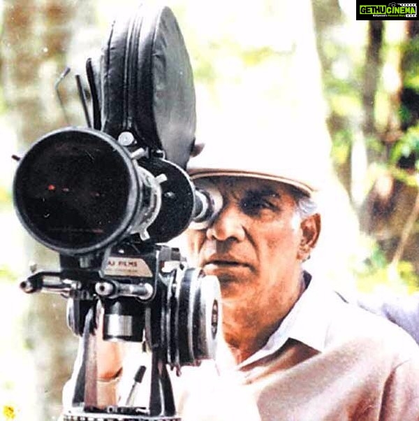 Vaani Kapoor Instagram - You will always be the elixir of Indian Cinematic Romance. Thank you for warming our hearts with the most important human expression "Love".. #HappyBirthdayYashji♥️