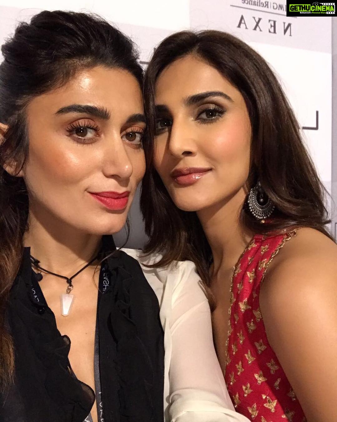 Vaani Kapoor Instagram - Catching up with stunner @marianna_mukuchyan #LFW