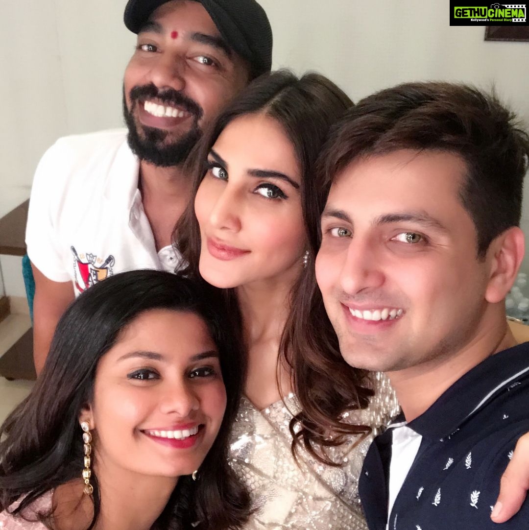 Vaani Kapoor Instagram - HappY FaceS 💕 Mumbai, Maharashtra
