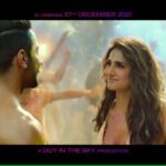 Vaani Kapoor Instagram – Yeh love thoda complicated hai 🙃
Watch #ChandigarhKareAashiqui in cinemas on 10th Dec

@ayushmannk @gattukapoor #bhushankumar @pragyakapoor_  #krishankumar @abny7 @paranjapetushar #supratiksen @castingchhabra @sachinjigar @tseriesfilms @gitspictures @tseries.official