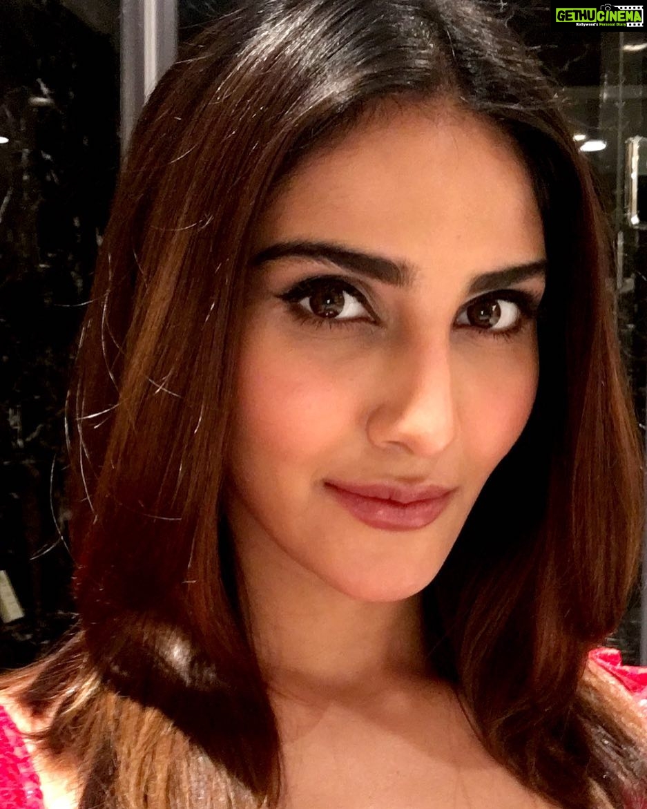 Vaani Kapoor Instagram - Just about ready!💃