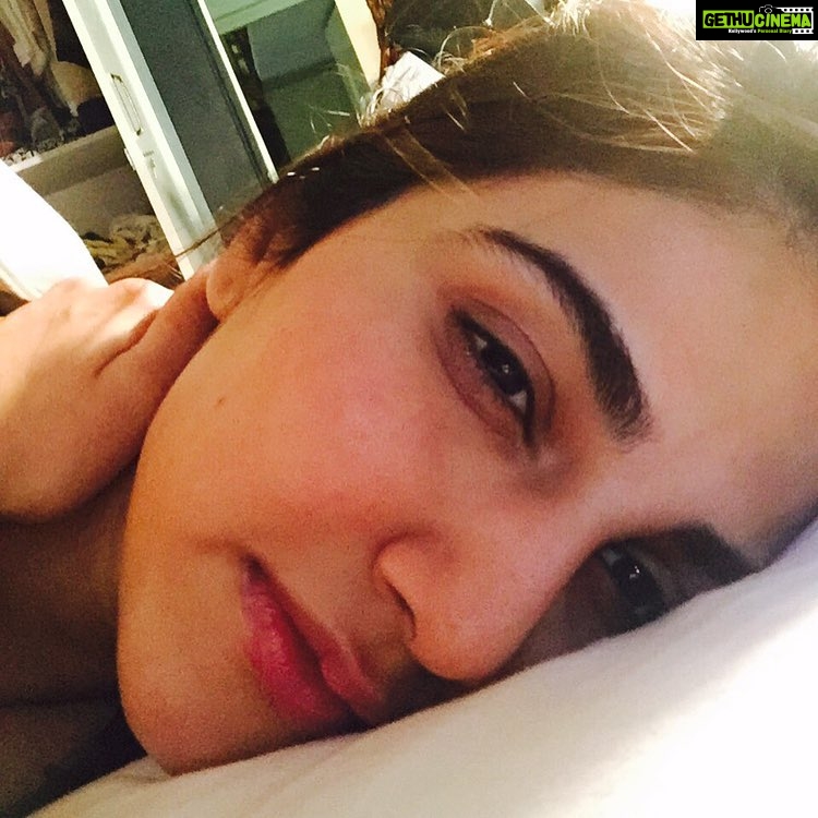Vaani Kapoor Instagram - Recuperate Mode. Goodnight beautiful people! 😴