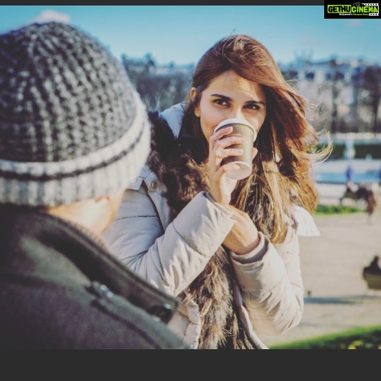 Vaani Kapoor Instagram - #tbt Sunday mornings in Paris 😍#carefreeinparis #igerparis