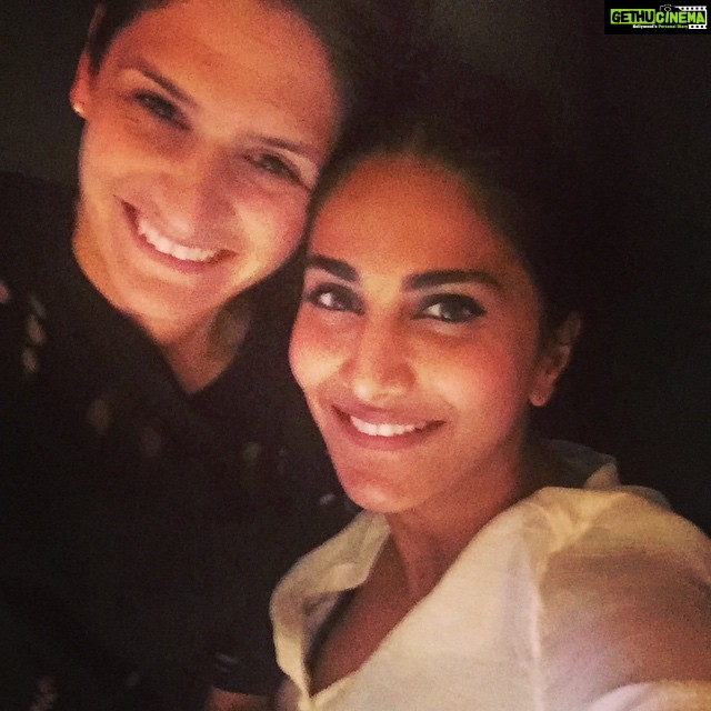 Vaani Kapoor Instagram - Just.. #carefreeinparis
