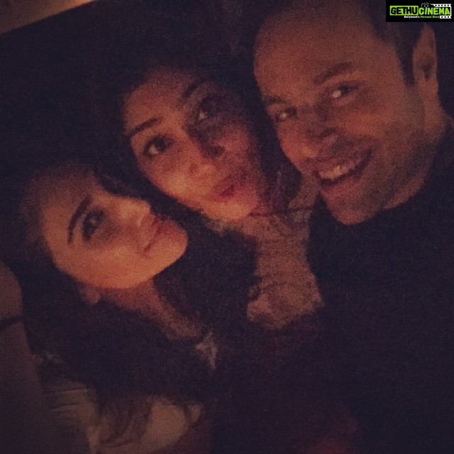 Vaani Kapoor Instagram - How much I love you guys!!!!no way to measure💋