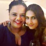 Vaani Kapoor Instagram - Birthday with my favourite people!❤️❤️❤️