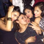 Vaani Kapoor Instagram – Girls night out💃