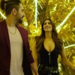 Vaani Kapoor Instagram - Weekend mood: Getting ready for the bhangra filled weekend!! 💃 The bhangra anthem of the year, #ChandigarhKareAashiqui title track releases tomorrow, stay tuned! @gattukapoor @ayushmannk #BhushanKumar @pragyakapoor_ #KrishanKumar @abny7 @paranjapetushar #SupratikSen @sachinjigar @jassisidhu @safirock @caesar2373 @tseriesfilms @gitspictures @tseries.official