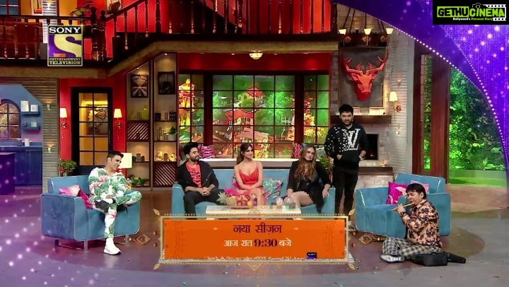 Vaani Kapoor Instagram - Team #BellBottom jidhar, entertainment udhar. 💣 Join us on this new season of laughter-riot, tonight on #TheKapilSharmaShow at 9:30pm only on @sonytvofficial. @akshaykumar #VashuBhagnani @iamhumaq @larabhupathi @ranjitmtewari @jackkybhagnani @deepshikhadeshmukh @onlyemmay @madhubhojwani @nikkhiladvani @emmayentertainment @pooja_ent @aseemarrora #ParveezShaikh
