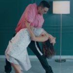 Vaani Kapoor Instagram - Reliving the #Marjaawaan moment with @akshaykumar again 💛 Create your versions of #Marjaawaan with your partner. I'll reshare some of the best entries on my story.