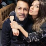 Vaani Kapoor Instagram - Happy Birthday to this amazing person! You are not only a stellar filmmaker and a great visionary but also a kind humble and generous soul, who I had the privilege of knowing and working with. Being a part of Chandigarh Kare Aashiqui and working with you have given me memories for a lifetime and I will always be grateful that you put your faith in me for bringing your vision of Maanvi to life. You inspired me to do better and always encouraged me to bring out the best in me. Lots of love and wishing all the happiness and the best in everything you do 🤗🥳💖