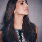 Vaani Kapoor Instagram - Painting my canvas with ethnicity 💚