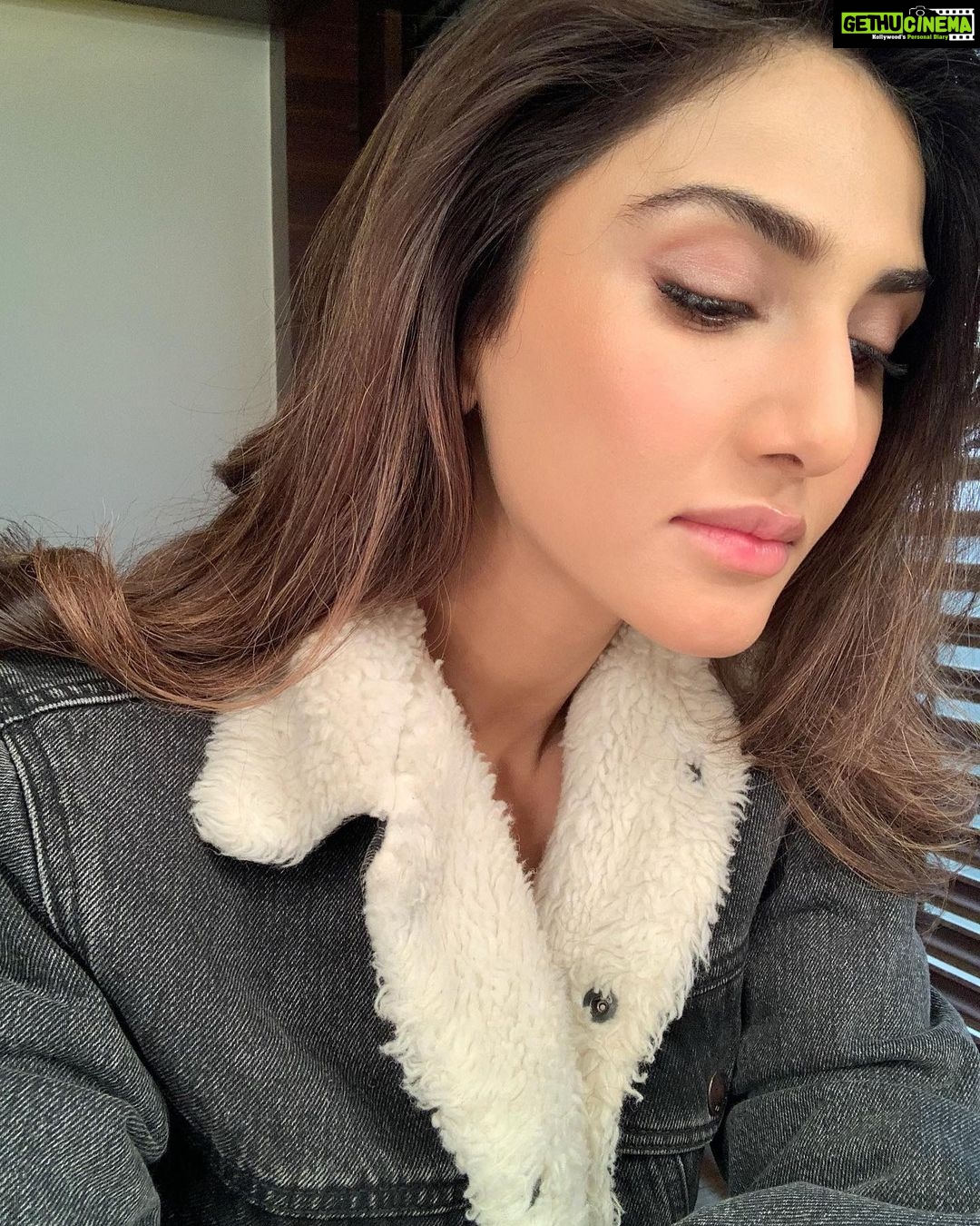 Vaani Kapoor Instagram - Dolce far niente 💋✨