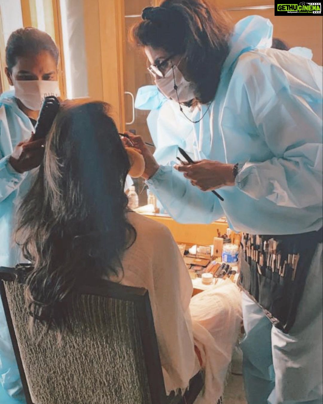 Vaani Kapoor Instagram - Heart full of gratitude 💛 this gotta be a special ☝️🧿