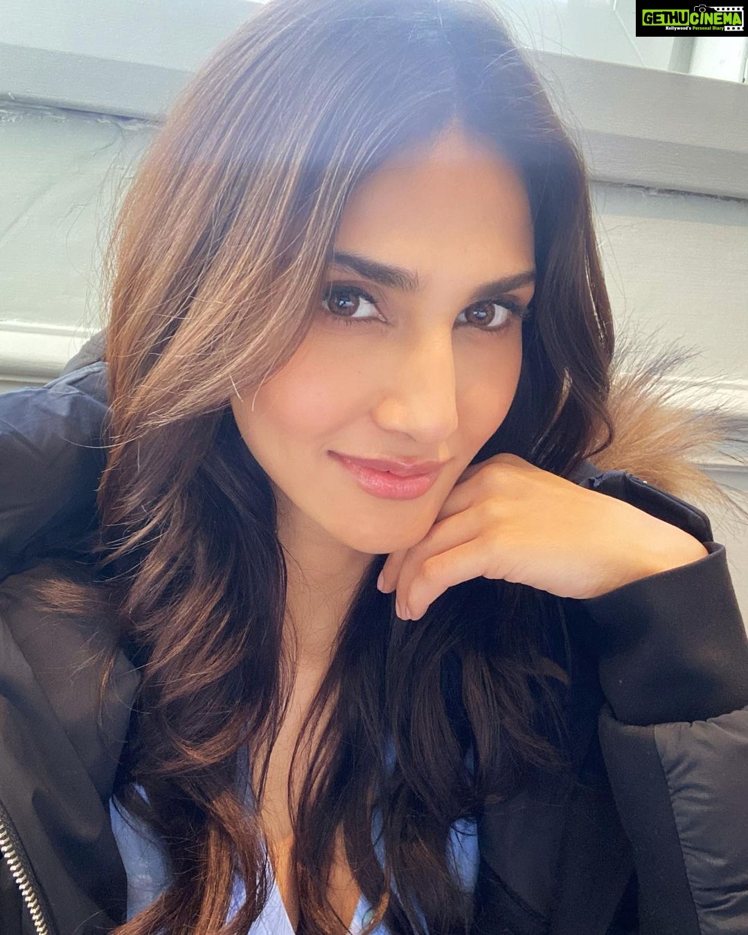 Vaani Kapoor Instagram - Life in transit ⚡️