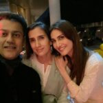 Vaani Kapoor Instagram - 🪔 ❤️🌟✨