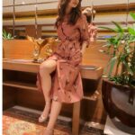 Vaani Kapoor Instagram - I come by light of an autumn moon 🍁 A new 2020 pret collection which is available on www.varunbahl.com exclusively