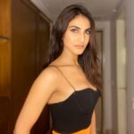 Vaani Kapoor Instagram - 🧡