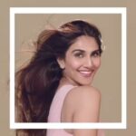 Vaani Kapoor Instagram – I believe in letting the experts do their magic; that is why I trust #StreaxProfessional when it comes to my hair. Check out my Toffee Macchiato look created using Argan Secrets Hair Colourant collection. It’s now available at your nearest salons.
#ToffeeMacchiato @streaxprofessional #ArganSecrets
