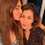 Vaani Kapoor Instagram - No one will ever be entertained by us as us 😋👭💋