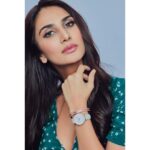 Vaani Kapoor Instagram - A blink of an eye away from what we want! Just believe 🧚‍♀️