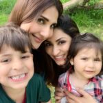 Vaani Kapoor Instagram - Famille ✨❤️