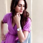 Vaani Kapoor Instagram - Loving the latest launch of @danielwellington's classic ring collection!! So simple and chic...it makes it the perfect accessory to complete my outfit! 🥰🥰 Combine it with a DW watch and bracelet for a perfect look! Use my code DWXVAANI and get a 15% off on your purchase on the website or at DW store. 😊 #danielwellington #DWcompletethelook