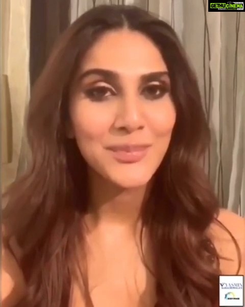 Vaani Kapoor Instagram - @yasminkarachiwala ❤️❤️❤️