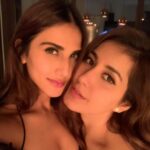Vaani Kapoor Instagram - my soul sister 😘 @raashikhannaoffl #throwback