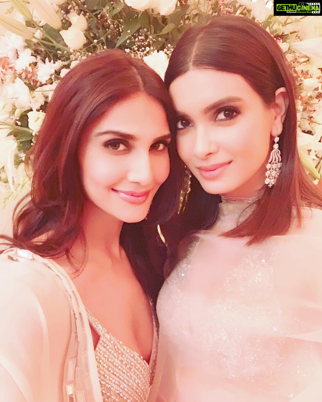 Vaani Kapoor Instagram - GORGEOUS🌸 @dianapenty