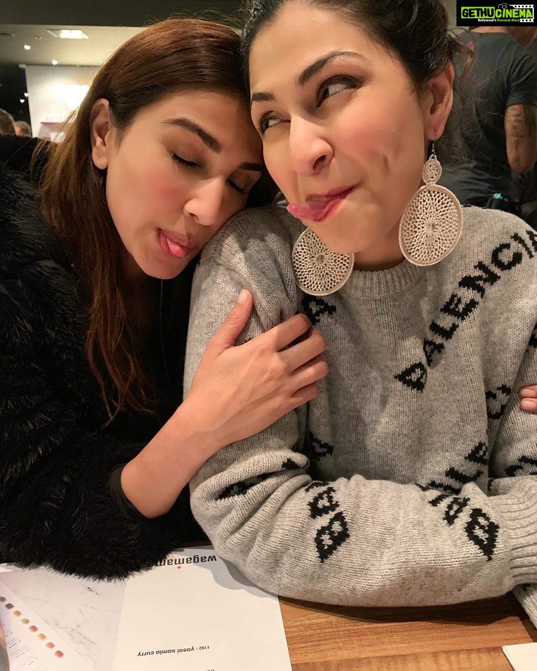 Vaani Kapoor Instagram - Nupsie you have no idea how much I miss you my cutie. The one person who I can rely on my entire life! Who loves me and accepts me just the way I am.. I love being silly and crazy when we’re together.. I always always want to see you happy and smiling love ❤️