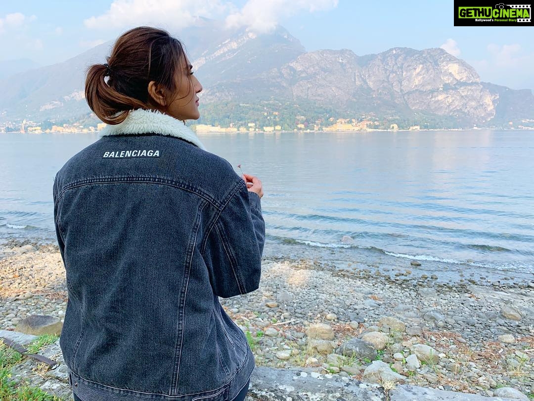 Vaani Kapoor Instagram - Living in the moment 🌸 Bellagio, Italy