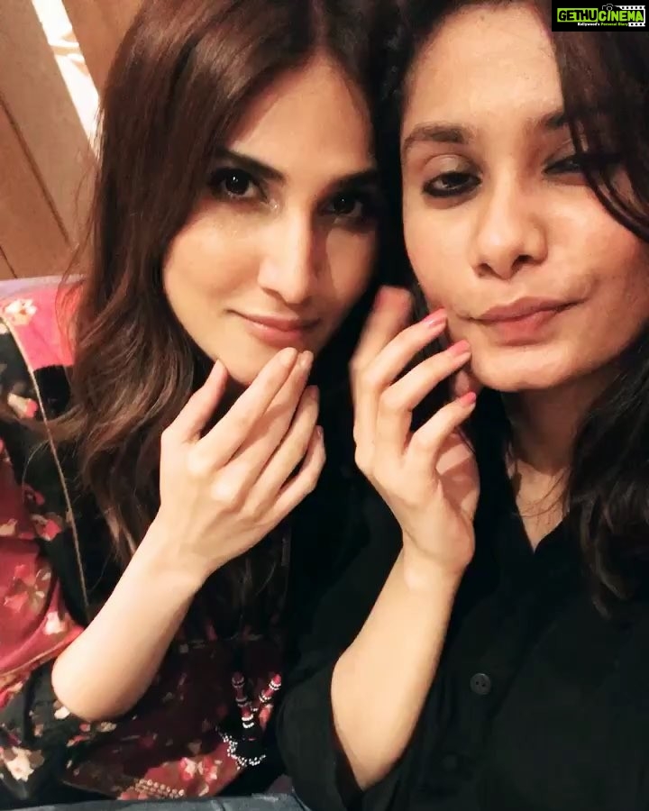Vaani Kapoor Instagram - Hmmmmm🤔 @tejalshetty